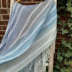 One shoulder wrap.Atlantis Paradise Echo. One size